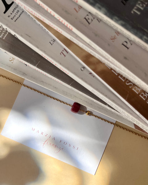 Collana minimal burgundy