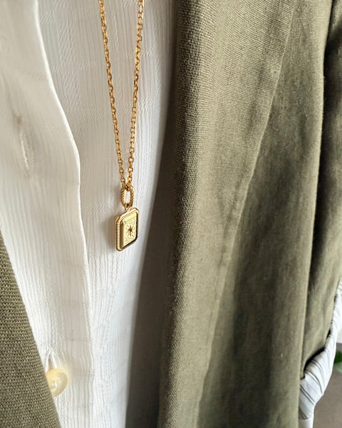 Collana charms medaglietta