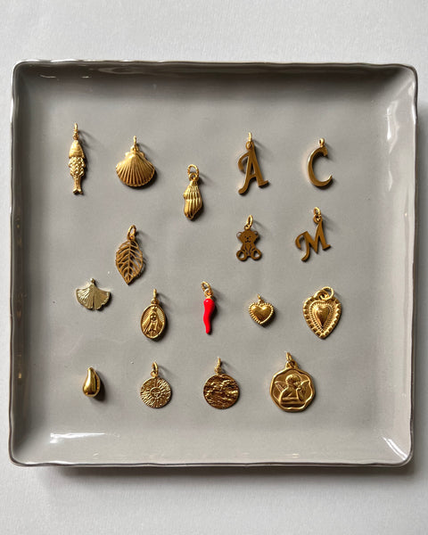 Girocollo choker cordoncino o/e ciondoli a scelta