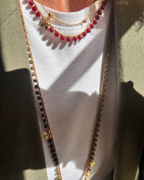 Collana bordeaux e verde oliva