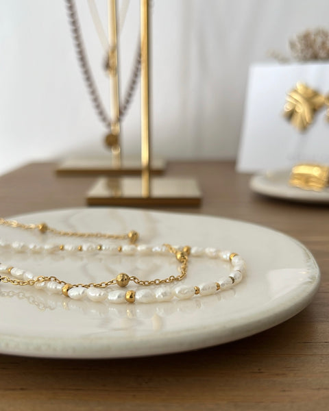 Girocollo micro perle di fiume e punti luce