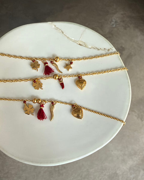 Braccialetto catena con charms
