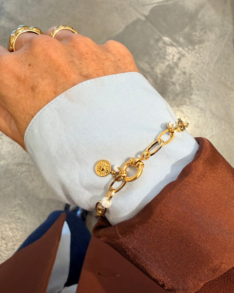 Braccialetto catena con charms marrone o bianco perla