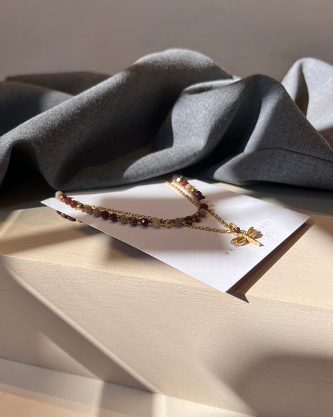 Girocollo doppio mix di Chocolate brown e libellula