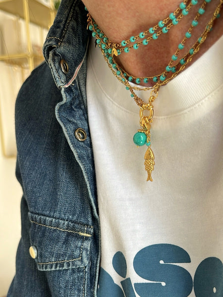Collana turchese e charms dorati