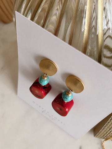 Orecchini pendenti con turchese e corallo bamboo