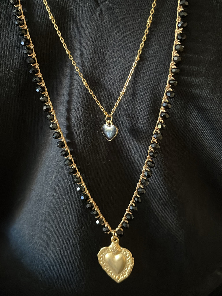 Collana fune con cuore sacro oro